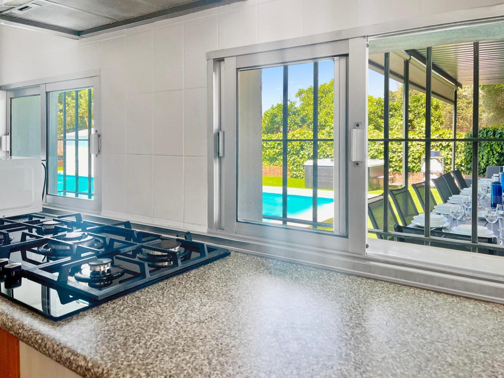 Villa San Patricio I Piscina Privada I Jacuzzi Spa I Bbq I Ps5 I Aire Acon I 3000M2 I 5Min-Centro Jerez de la Frontera Exterior photo